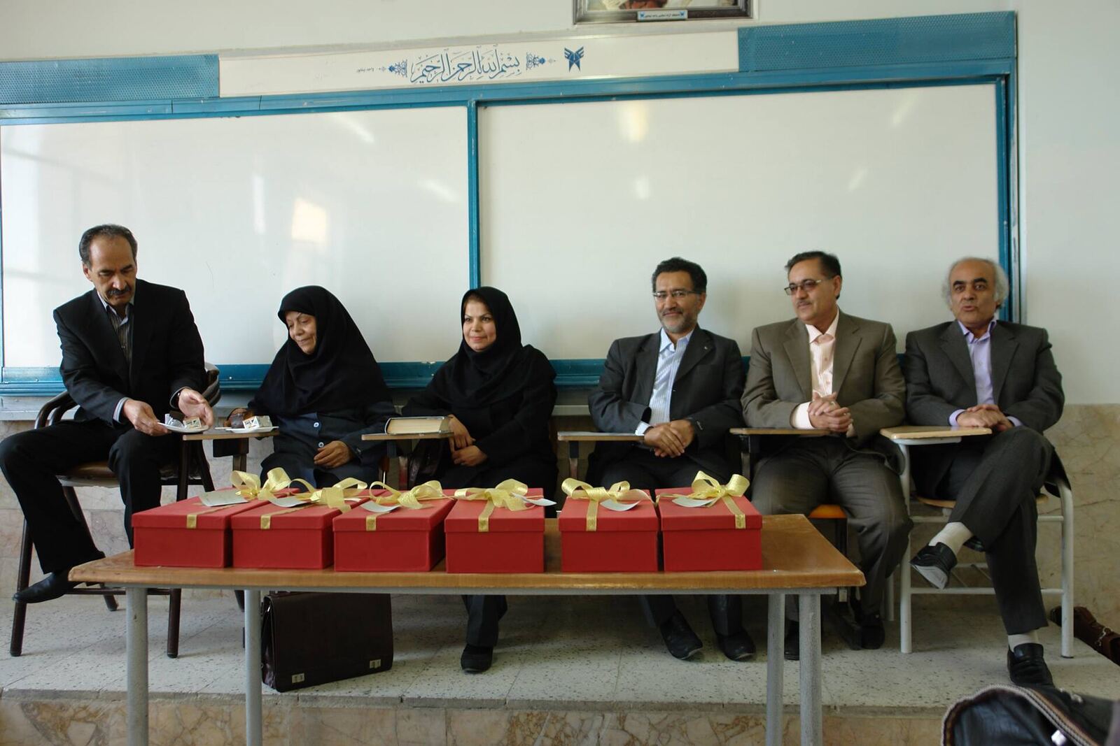 Masters of Persian Language and Literature - Univercity of Nishapur - Teacher week 1392 2013